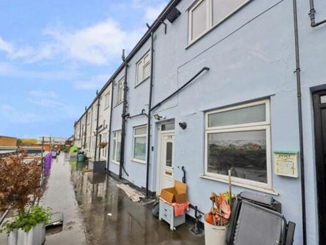 House for sale in Ruislip, Greater London