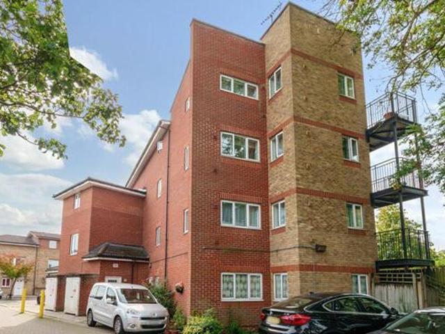 House for sale in Ruislip, Greater London