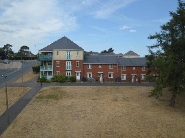Apartment for sale in Digby, Watergate