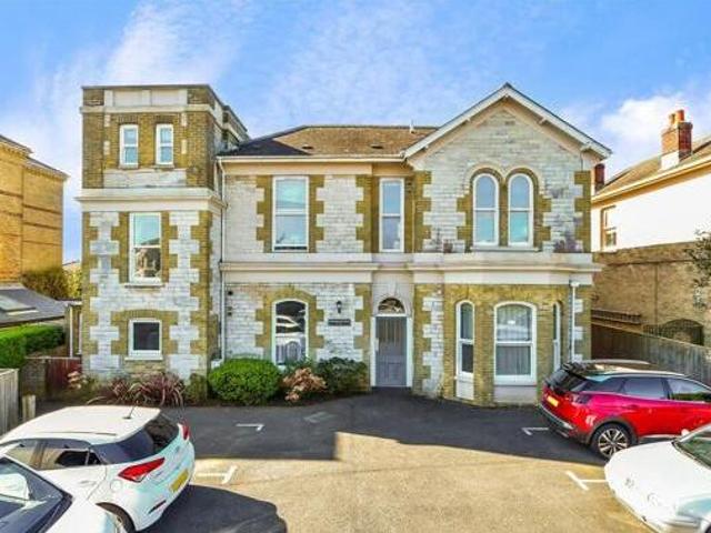 House for sale in Binstead, Ryde