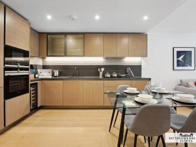 Apartment for sale in Nine Elms, Greater London