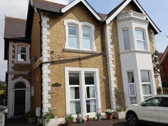 House for sale in Yaverland, Sandown
