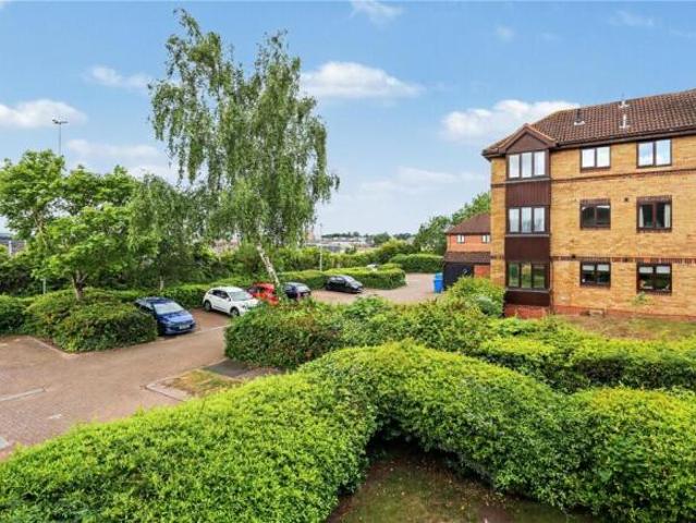 Apartment for sale in East Bank, Norfolk