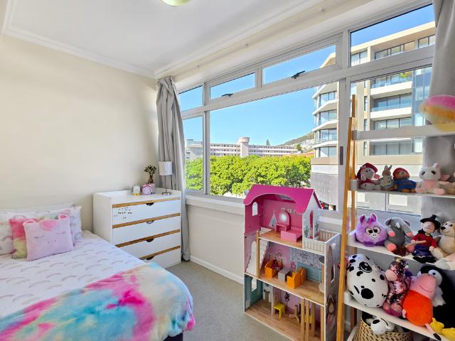Apartment for sale in Sea Point, Cape Town