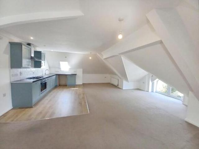 Apartment for sale in Upper Parkstone, Poole
