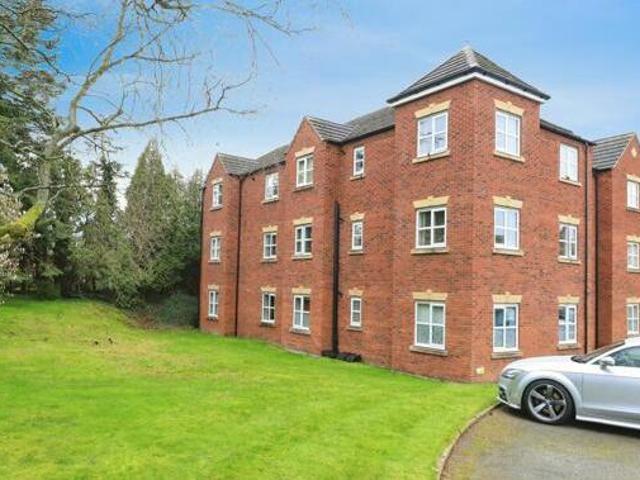 House for sale in Coseley, West Midlands