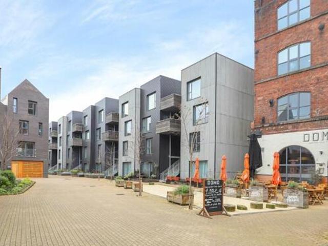 House for sale in Kelham Island, Sheffield