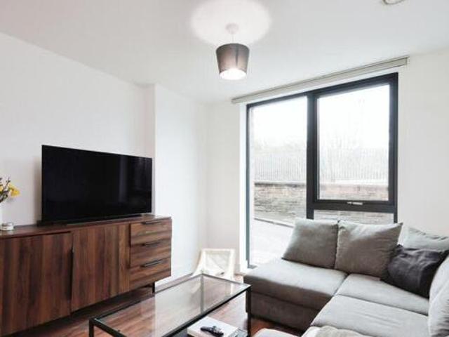 House for sale in Neepsend, South Yorkshire