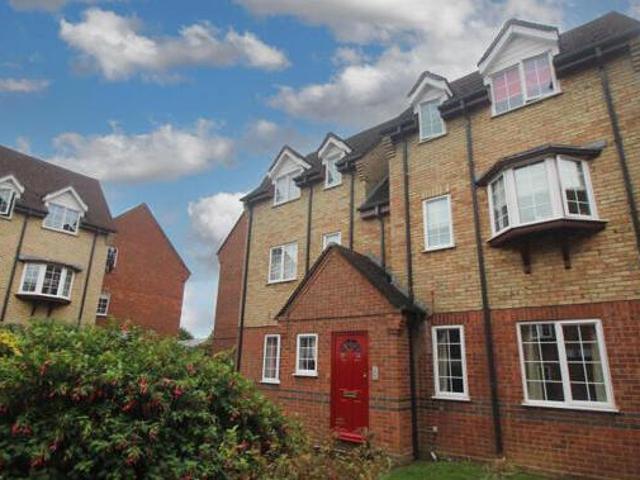 House for sale in Shefford, Bedfordshire