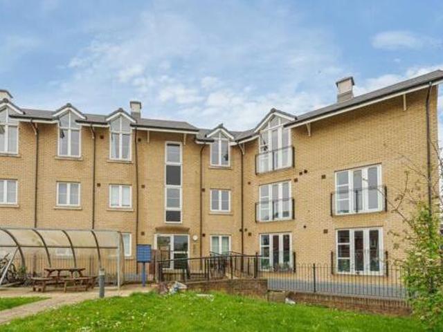 House for sale in Shefford Hardwick, Shefford