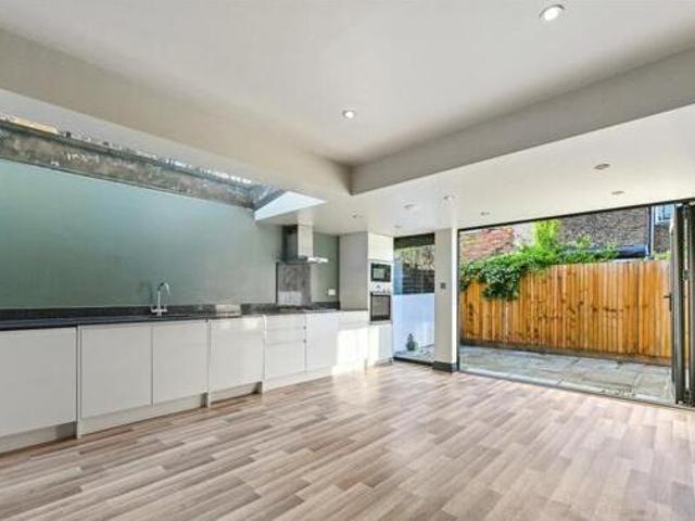House for sale in City of London, Greater London