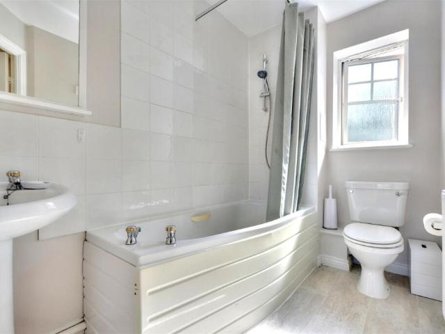 Apartment for sale in Haddon, East Midlands