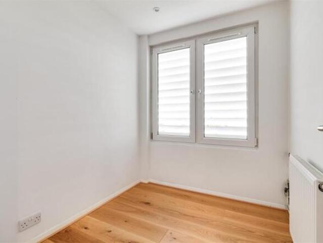 Apartment for sale in Arbury, Cambridgeshire