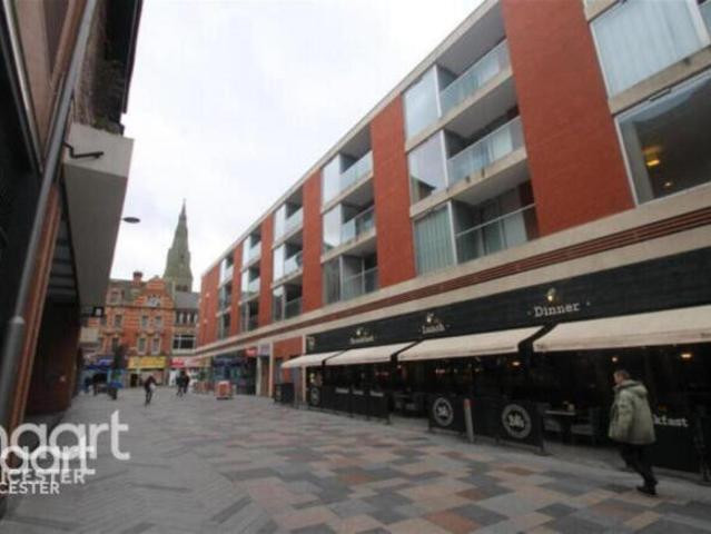 Apartment for sale in Black Friars, Old Wharf