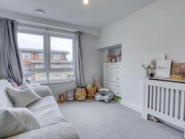 Apartment for sale in Reading