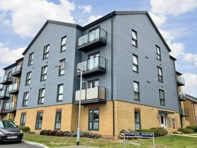 House for sale in Grove Park, Swale