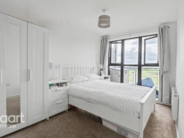 Apartment for sale in Monks Orchard, Kent