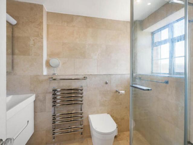Apartment for sale in Knightsbridge, Greater London