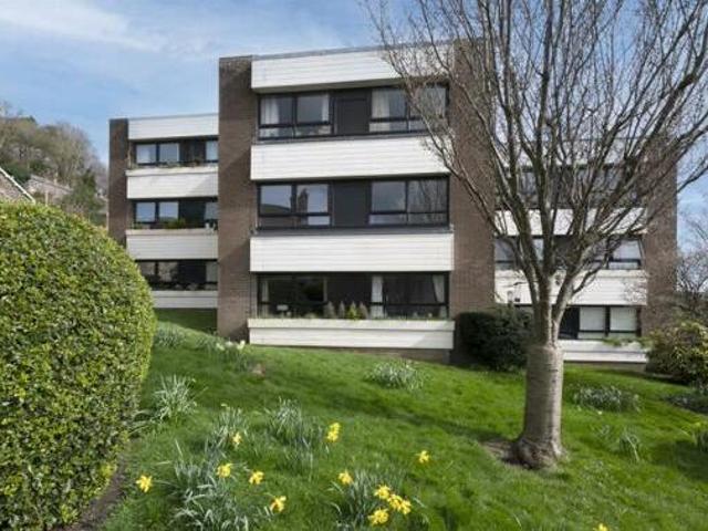 House for sale in Froggatt, East Midlands