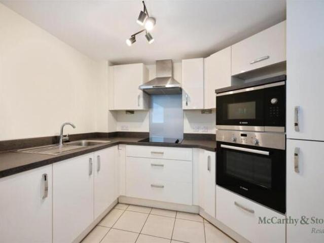 Apartment for sale in Southsea, Portsmouth
