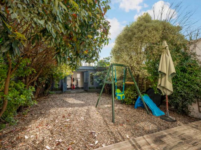 Apartment for sale in Wimbledon, Greater London