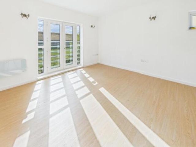 Apartment for sale in Langley Farm, Hampstead Norreys