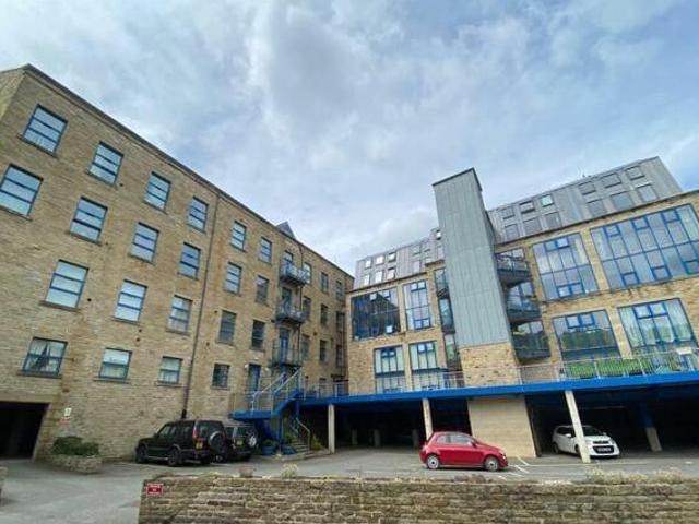 House for sale in Sowerby Bridge