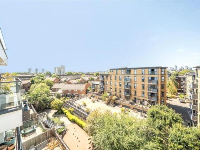 Apartment for sale in Cat Hill