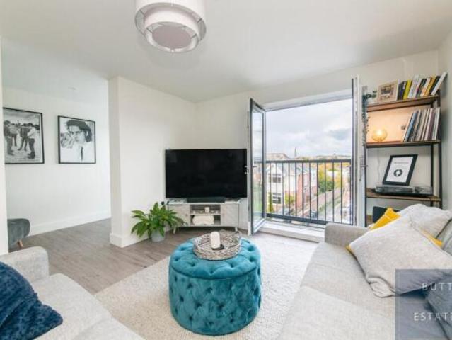 Apartment for sale in Watergate, Devon