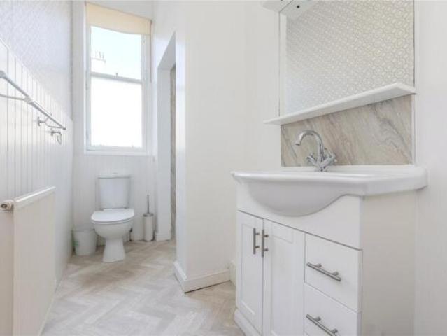 Apartment for sale in Marchmont, Scotland