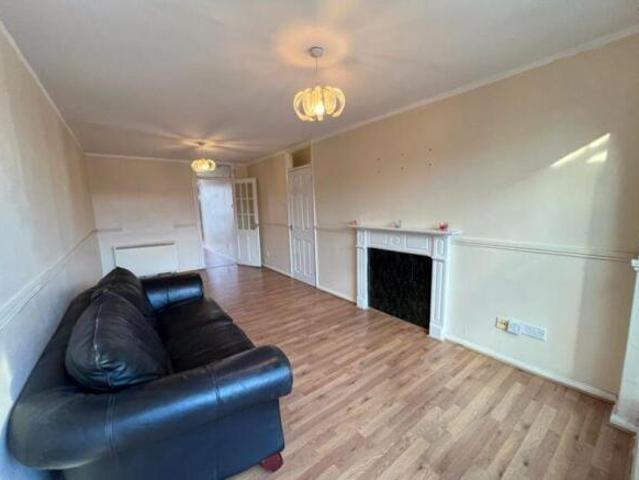 Apartment for sale in Kempston, Bedford