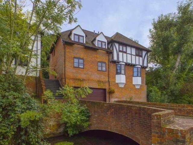 House for rent in Buckinghamshire