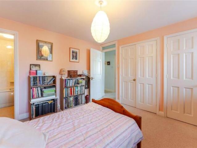 Apartment for sale in Green Close, Warwickshire