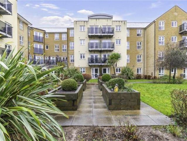 Apartment for sale in Moortown, West Yorkshire