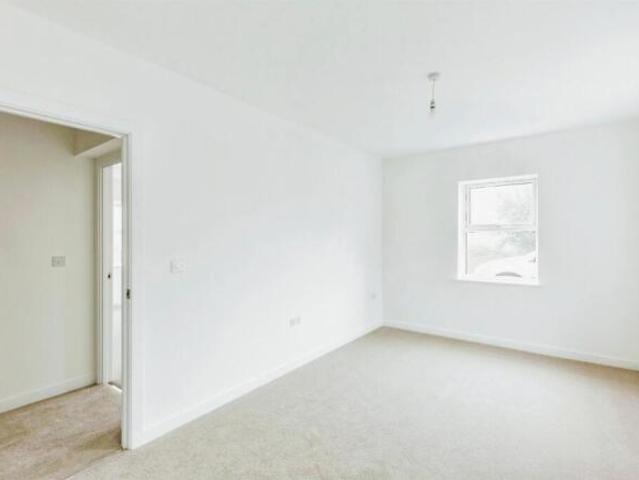 Apartment for sale in Northampton, Northamptonshire
