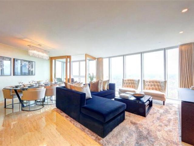 Apartment for sale in Vauxhall, Greater London