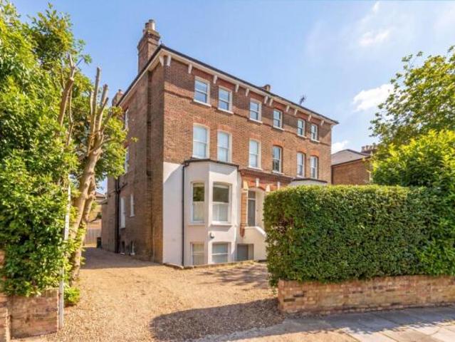 Apartment for sale in St. Georges, North Somerset