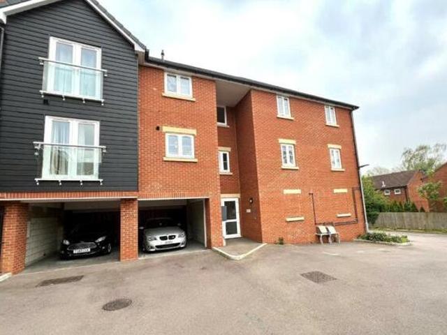 House for sale in Northampton, Northamptonshire