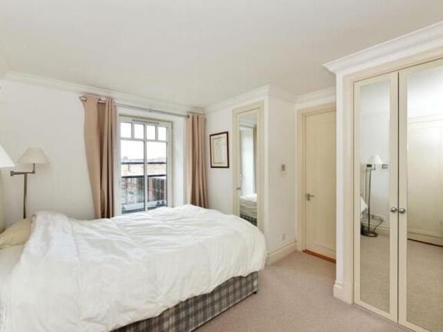 Apartment for sale in Crostwick, Norfolk