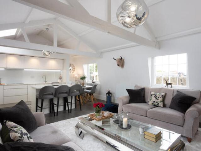 Apartment for sale in High Field, York