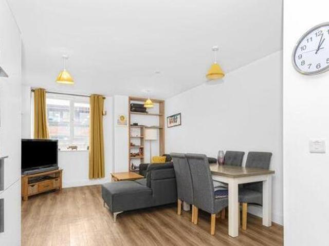 House for sale in Feckenham, City Of Bristol