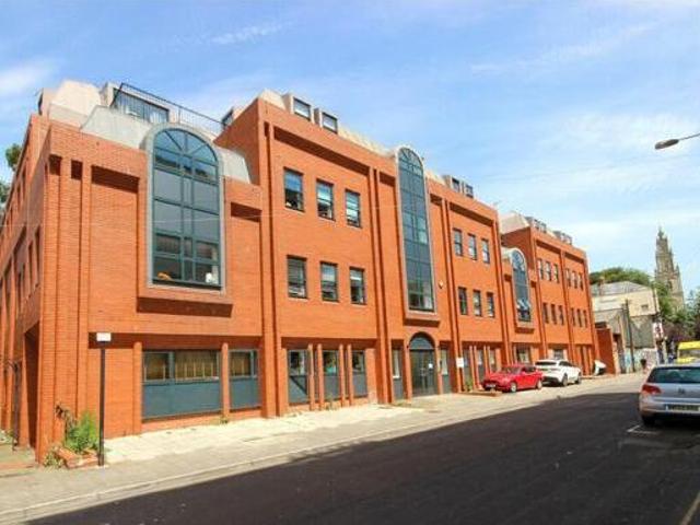 House for sale in Feckenham, City Of Bristol