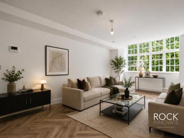 Apartment for sale in West Midlands