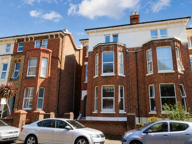 Apartment for sale in Southsea, City Of Portsmouth