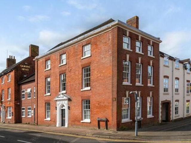 House for sale in Kettlebrook, Staffordshire
