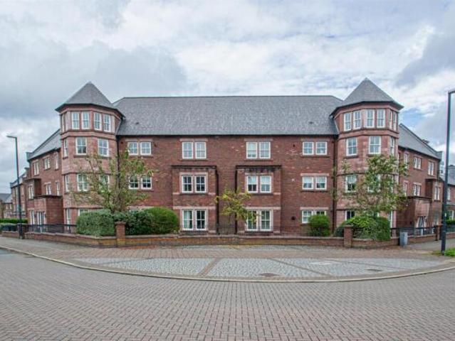 Apartment for sale in Appleton, Warrington