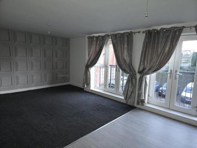 Apartment for sale in Dutton, Cheshire