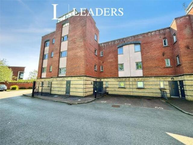 Apartment for sale in Warrington
