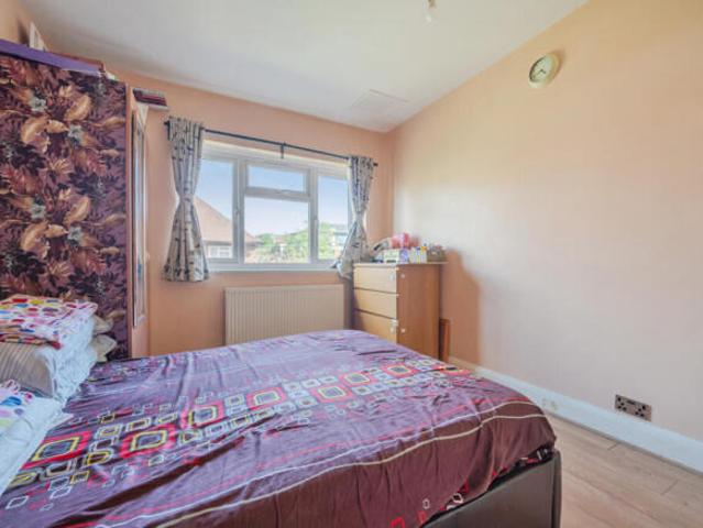 Apartment for sale in Chalvey, Slough