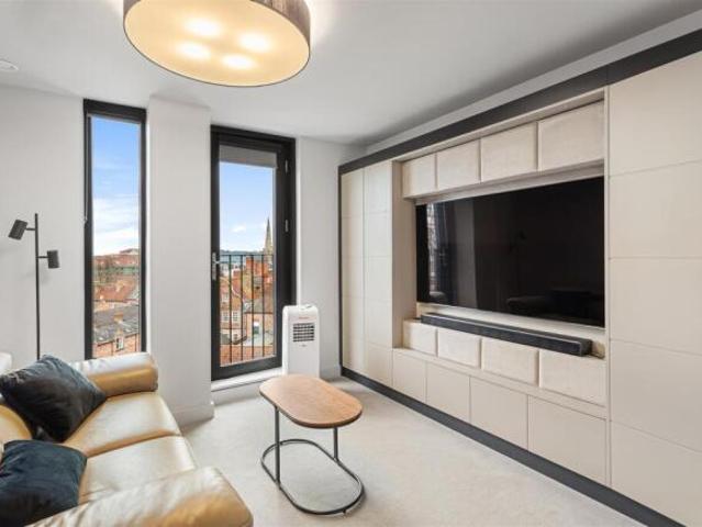 Apartment for sale in York